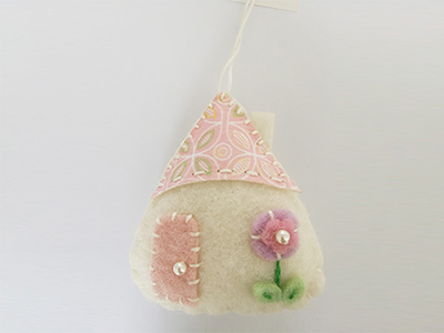 Felt Kit-House